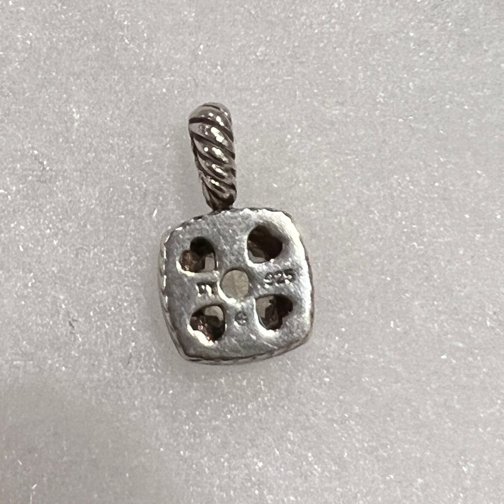 David Yurman Petite Albion Citrine Pendant with Diamonds - Picture 2 of 4